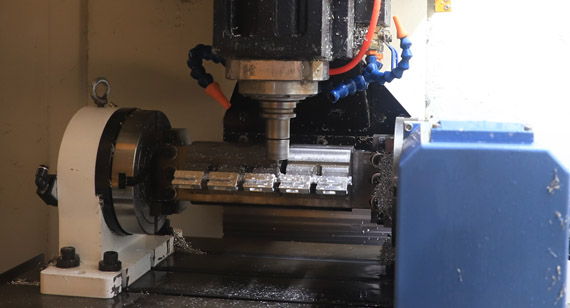 CNC machining of metal parts accuracy