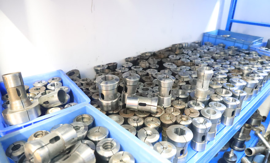 CNC precision machining tool holders