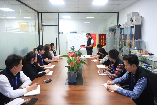 CNC machining parts meeting communication