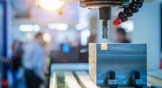 toolmaking in custom machining