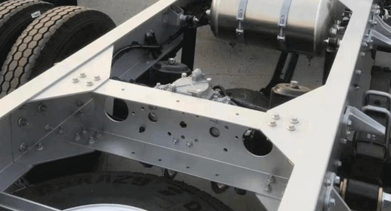 Truck chassis of 2014 aluminum extrusions