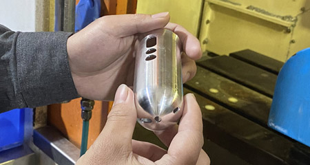 CNC Machining Wireless Microphone Body Housings Shell Prototype Manufacturing